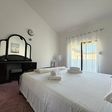 Ida Sea View